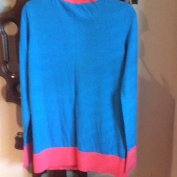 Sweater - Picture 3 of 4